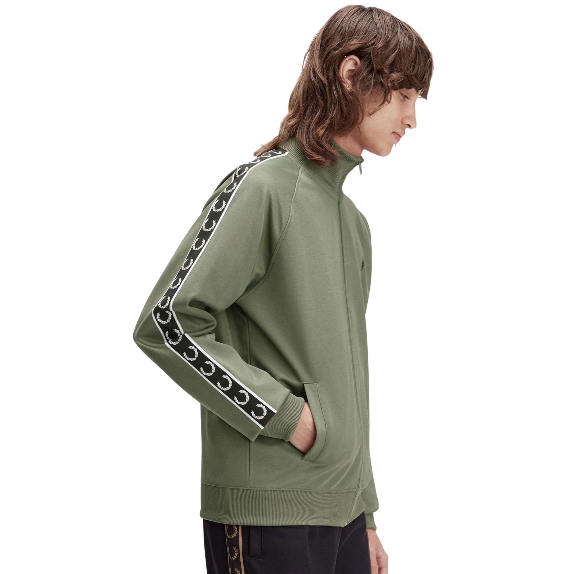 Fred Perry Taped Trackjacket Men | Plutosport